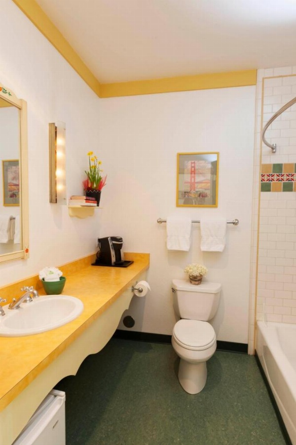 Sonoma Creek Inn image 9